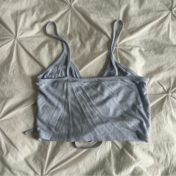 3/$20 Women’s Garage Baby Blue Crop Top - Picture 3 of 4